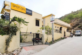SPOT ON Namaste Guest House